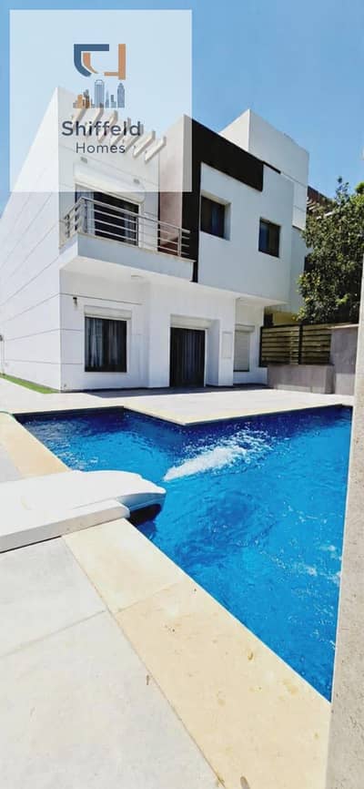 Hyde Park New Cairo ,villa ( Town House Corner )  Fully Furnished  luxury with Private Beside Pool Mivida and Auc luxury. for rent very prime location