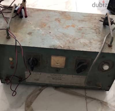 شاحن بطارية Battery charger