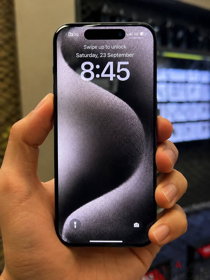 Apple - iPhone 15 Pro 1