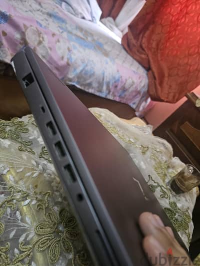 لاب توب زيرو وارد الخارج core i7 11 generation 32 ram