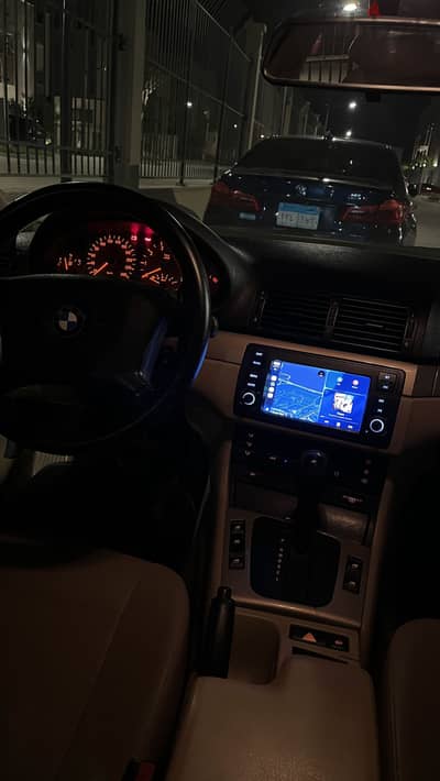 بي ام دبليو 318 2000