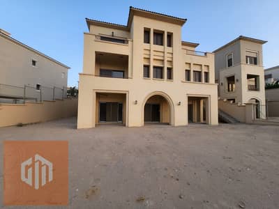 Fully Finished Villa for Sale in Uptown Cairo – Golf View