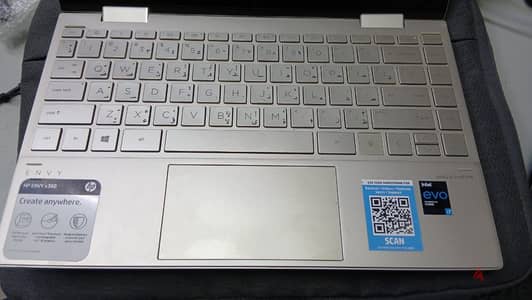 Lap top hp envy x360