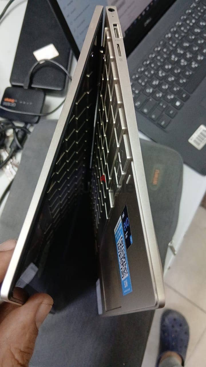 Lap top hp envy x360 4