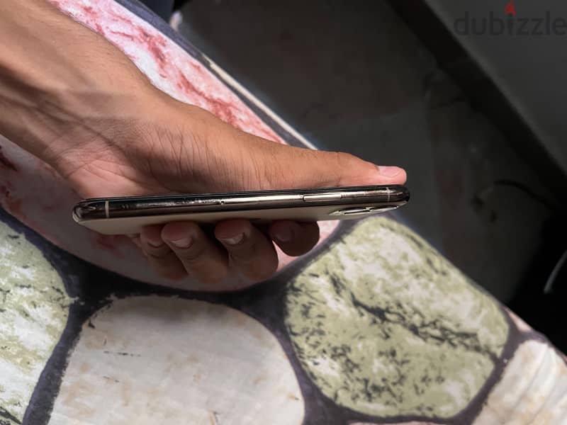Apple - iPhone 11 Pro 4