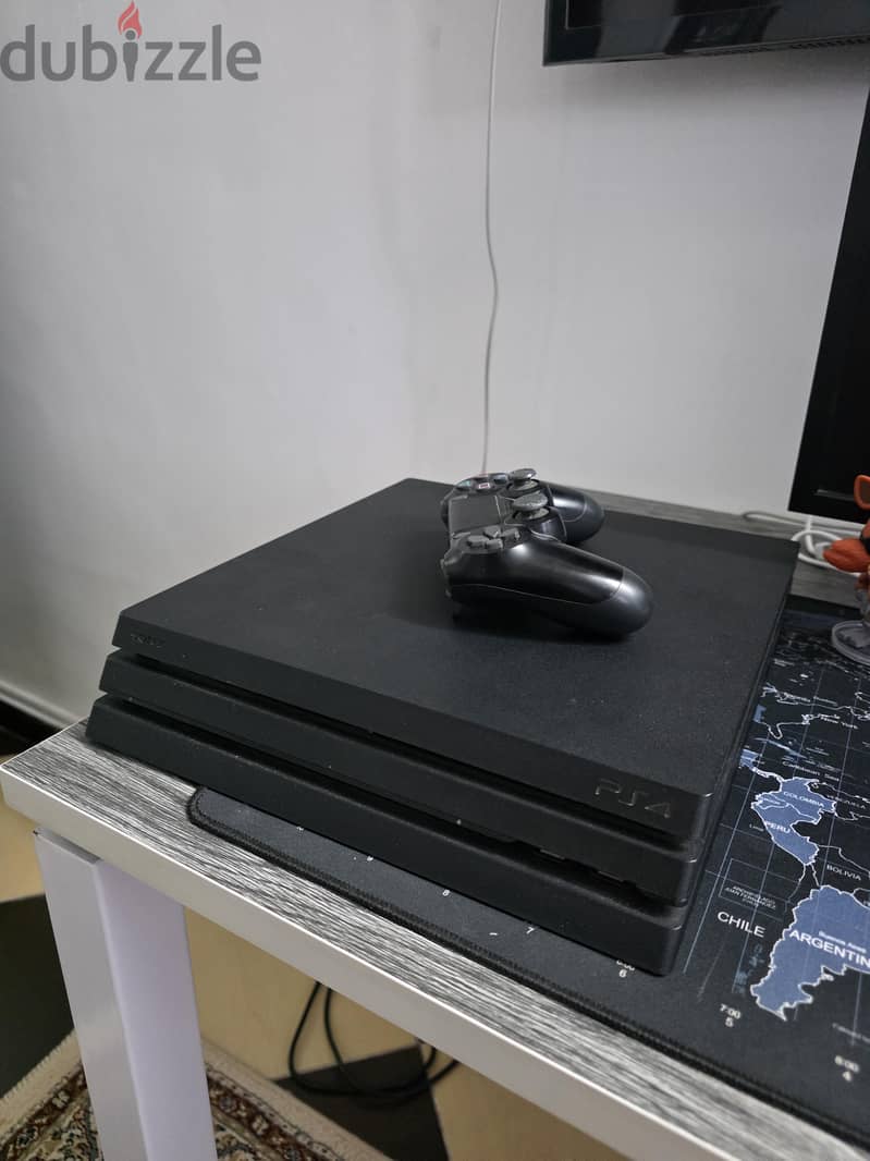 Playstation 4 pro 1T 2