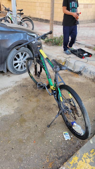 trinx m126
