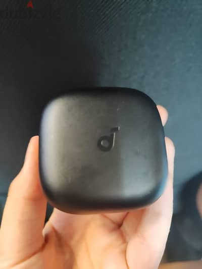 سماعه soundcore r60i nc بالعلبه
