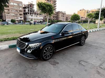 Mercedes-Benz C200 2020