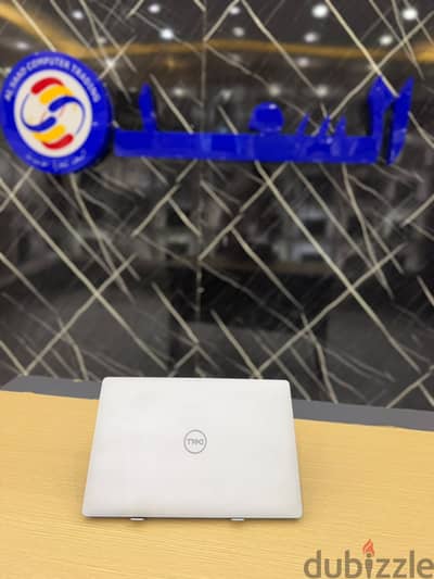 Dell 3551