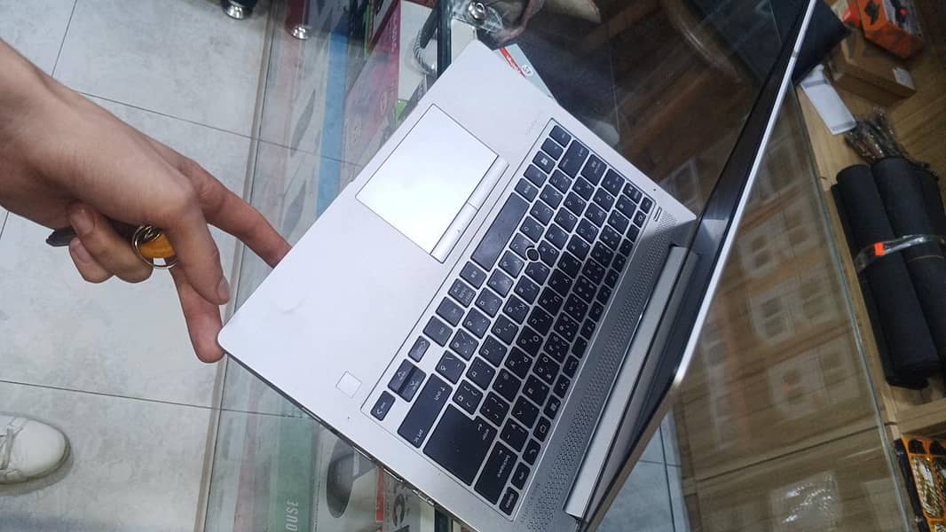 HP Elitebook 745.  G5 1