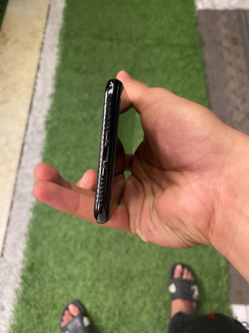 Apple - iPhone XS Max 1