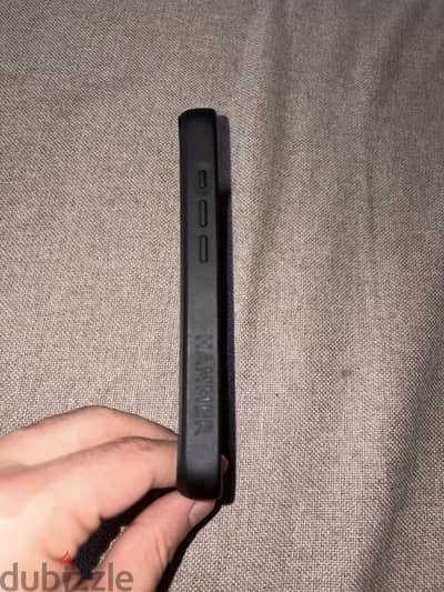 Hammer bumper iphone 17 , 17 pro