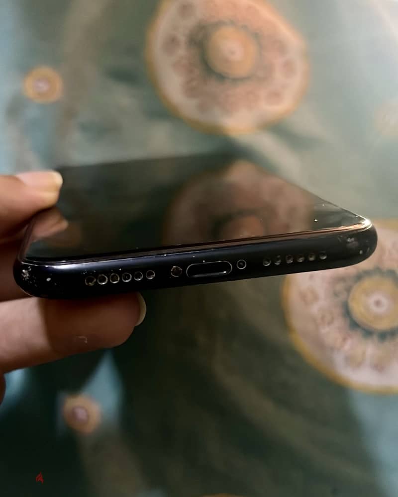 Apple - iPhone XR 2
