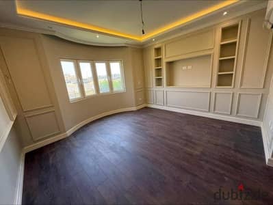 Half-price apartment in Taj City compound taj city in the gathering directly in front of the airport and in front of the Kempinski Hotel