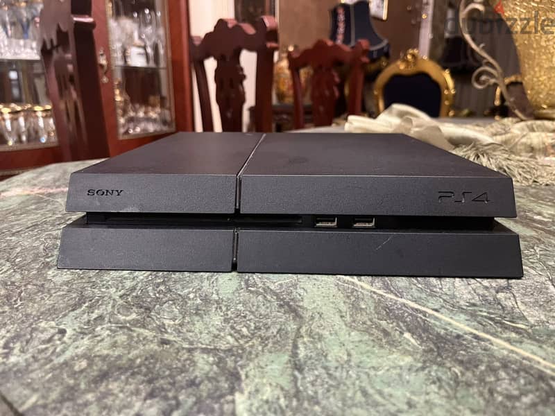 PlayStation 4 3