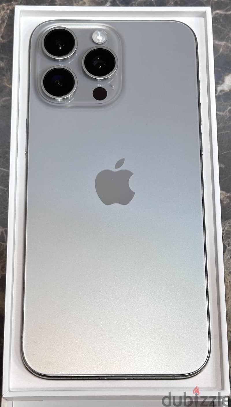 Apple - iPhone 15 Pro Max 2