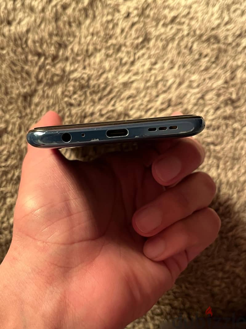 Xiaomi Redmi Note 10S 4