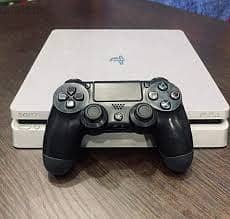 جهاز PS4 ابيض فابريكا سوفت قديم ودراعين أصلي مع ٣ العاب