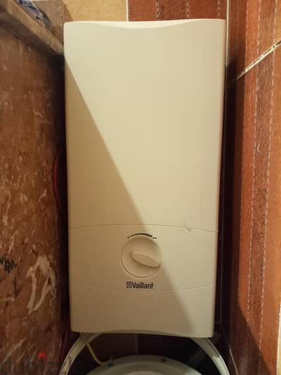 سخان مياه فوري  فايلنت ألماني - Water Heater Instant German Vaillant