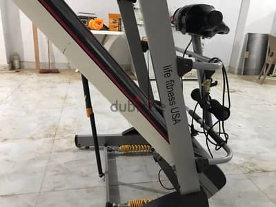 treadmills life fitness