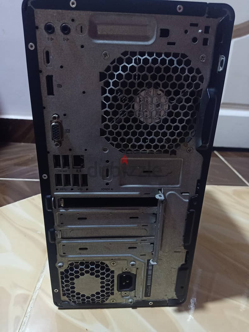 HP pro desk400 G4  mt 3