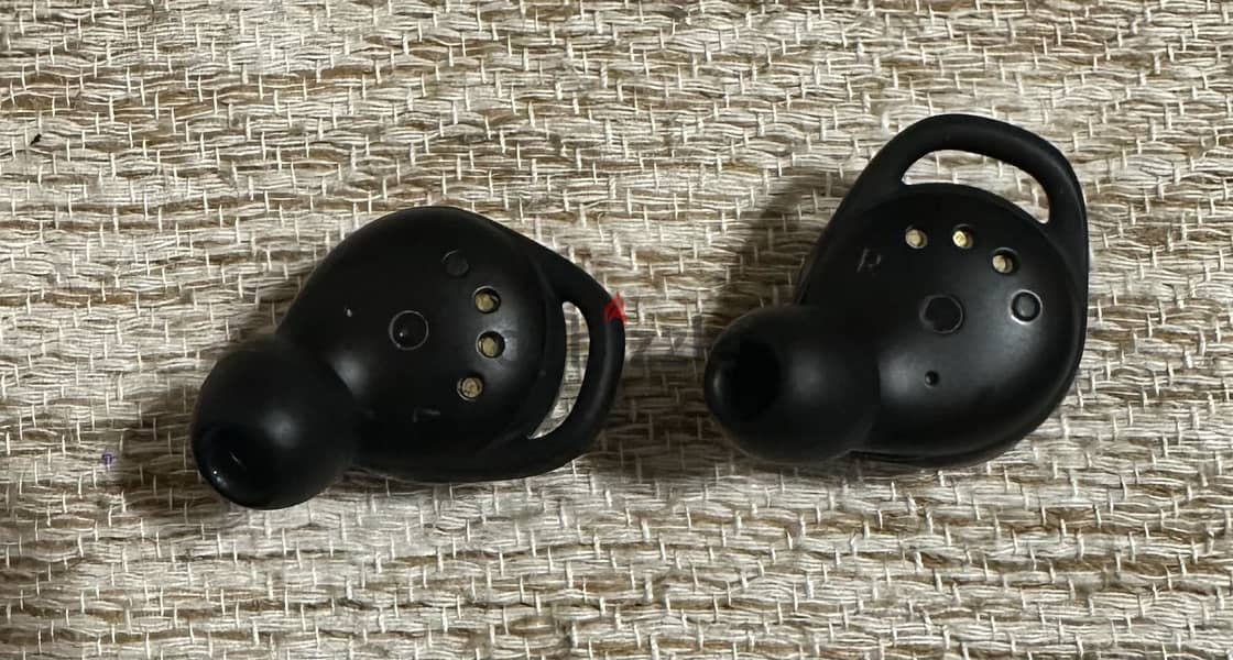 Excellent Earbuds 5