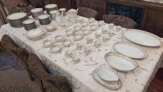 طقم صينى ماركة (نوريتيك) ١٣٤ قطعة  134 Noritake dinning set of