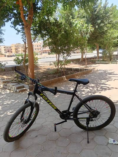 عجله ترينكس مستعمله للبيع