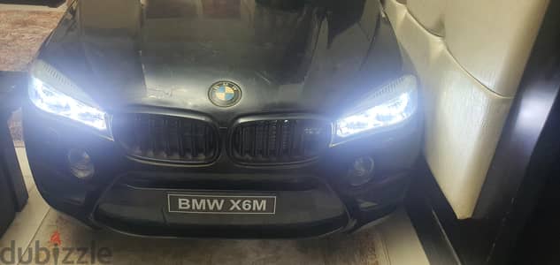 سيارة أطفال كهربائية BMW X6M حجم كبير جدا (مقعدين) بطارية 12V + ريموت