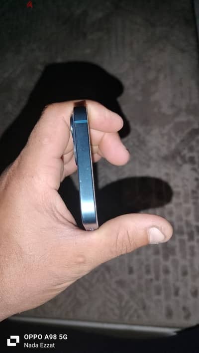 Apple - iPhone 13
