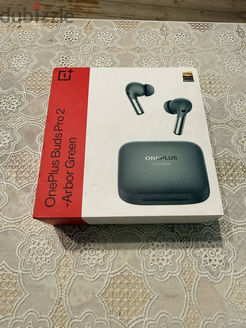 One plus buds pro 2 4