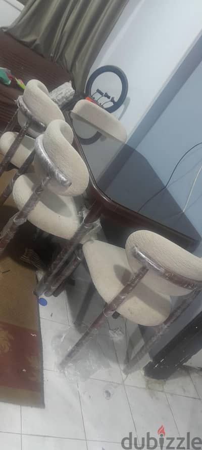 سفره مودرن اربعه كرسي