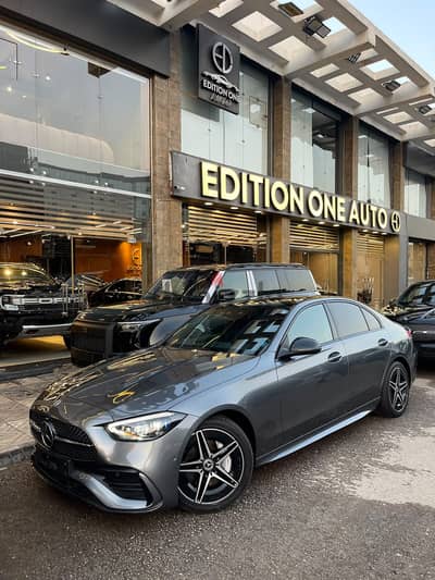 MERCEDES C180 AMG 2023 استلام فورى