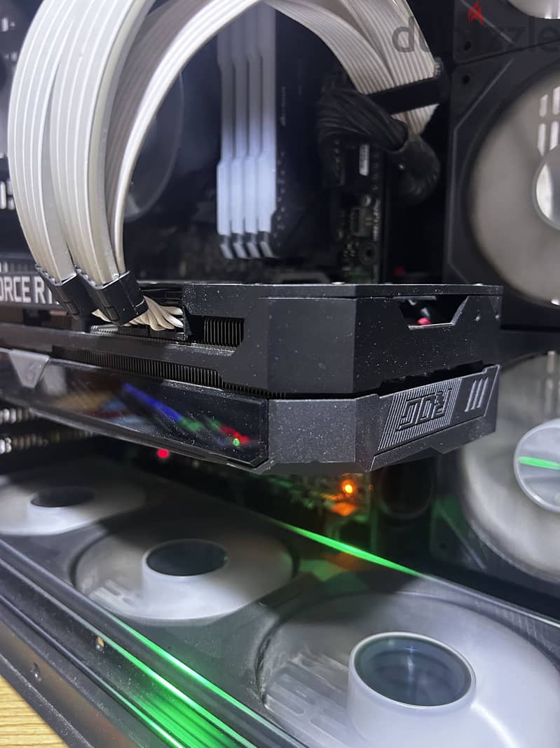 Asus Rog strix RTX 3060Ti 1