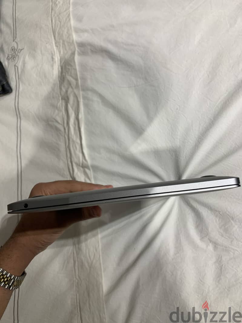 Mac book 1
