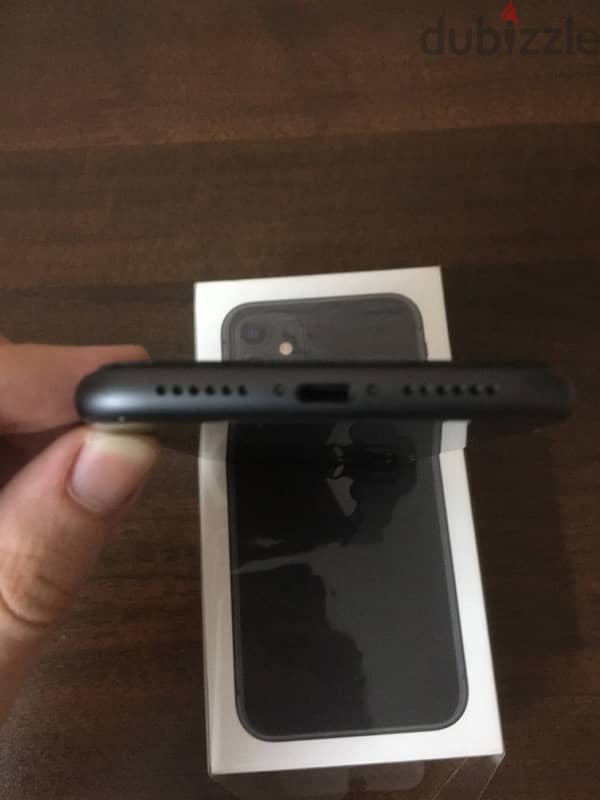 iPhone 11 2