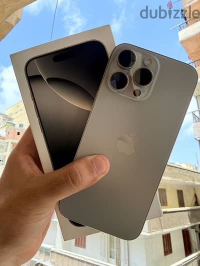 Apple - iPhone 16 Pro Max