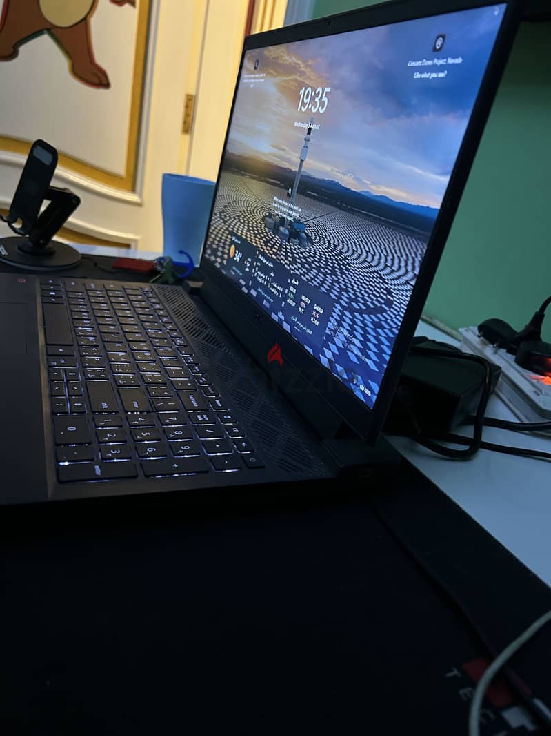 Dell g15 550 1