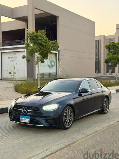 MERCEDES E200 AMG 2022 30.000KM استلام فورى