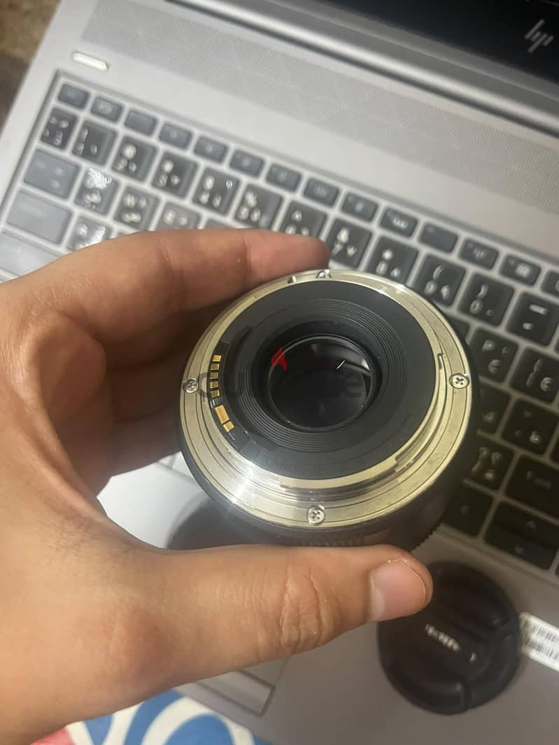 Lens 50 stm 1