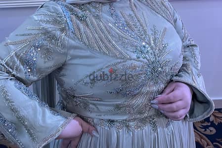 فستان سواريه للبيع – استعمال مرة واحدة فقط