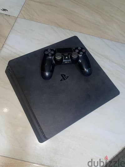 PS4 Slim 500GB + يد أصلية DualShock 4