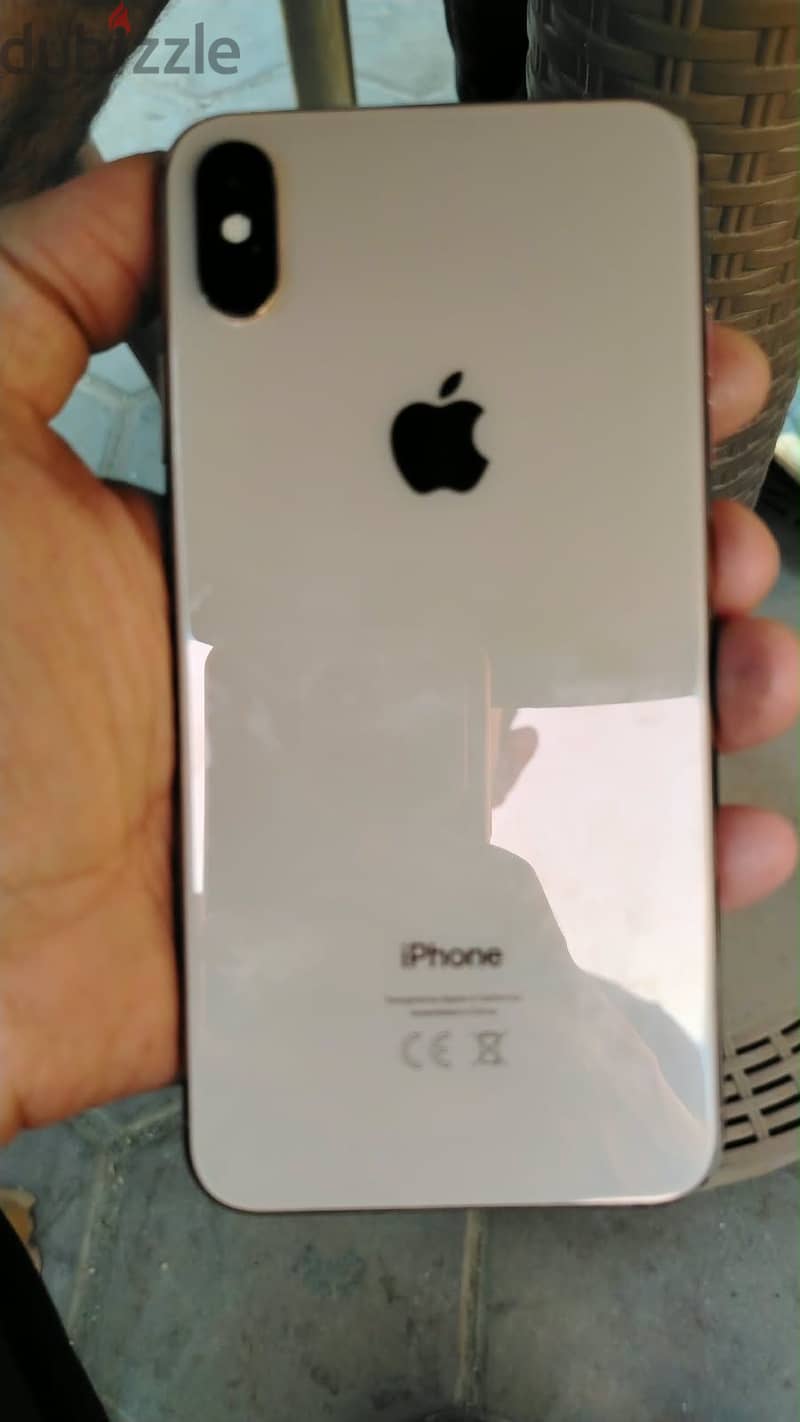 Apple - iPhone XS Max 2