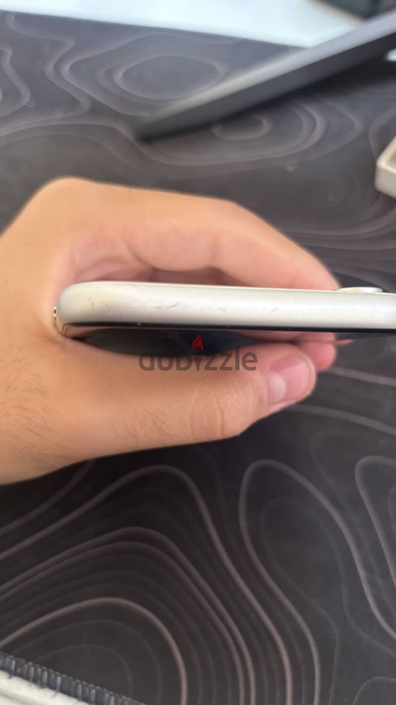 Iphone Xr white 2