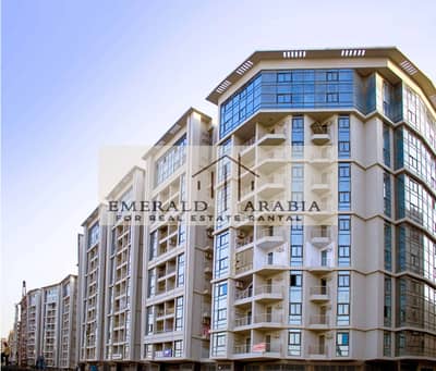 Office for rent with a circular view directly equipped for major companies and institutions