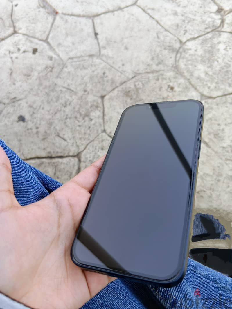 Apple - iPhone 13 2