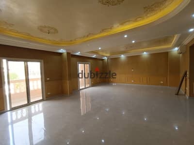 Duplex for rent including the kitchen and air conditioning, second and third floors available with an elevator