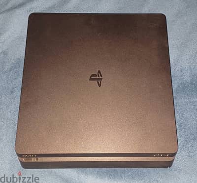 جهاز ps4 slim حالة ممتازة