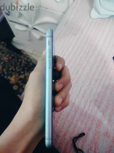 Apple - iPhone 11